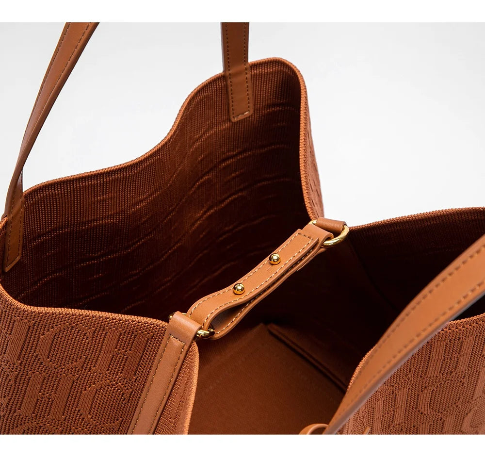 CH Nuvéa shoulder bag